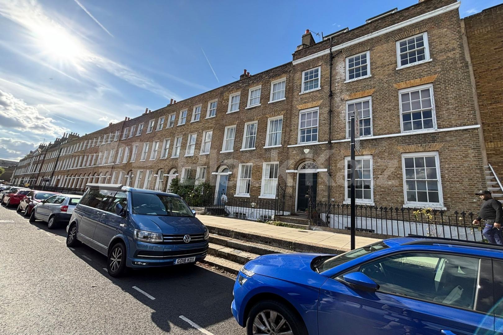  top floor conversion boasts stylish decor throughout and an abundance of light Surrey Square, Elephant & Castle